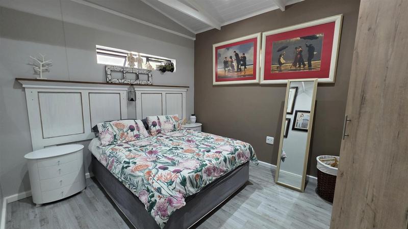 2 Bedroom Property for Sale in Groot Brakrivier Central Western Cape